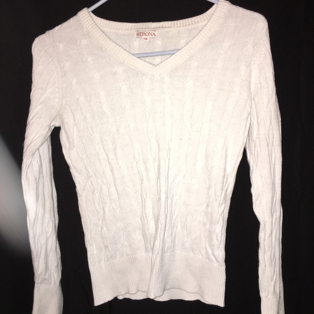 Sweatshirt